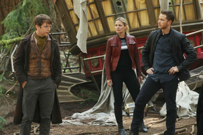 Once-Upon-a-Time-season-6-episode-1-david-jeckyll-emma.jpg
